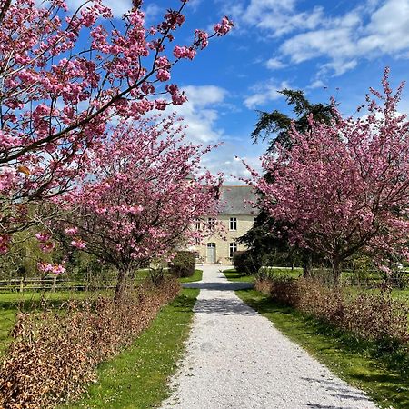 Chateau De Monfréville Esterno foto